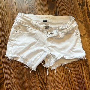white american eagle jean shorts